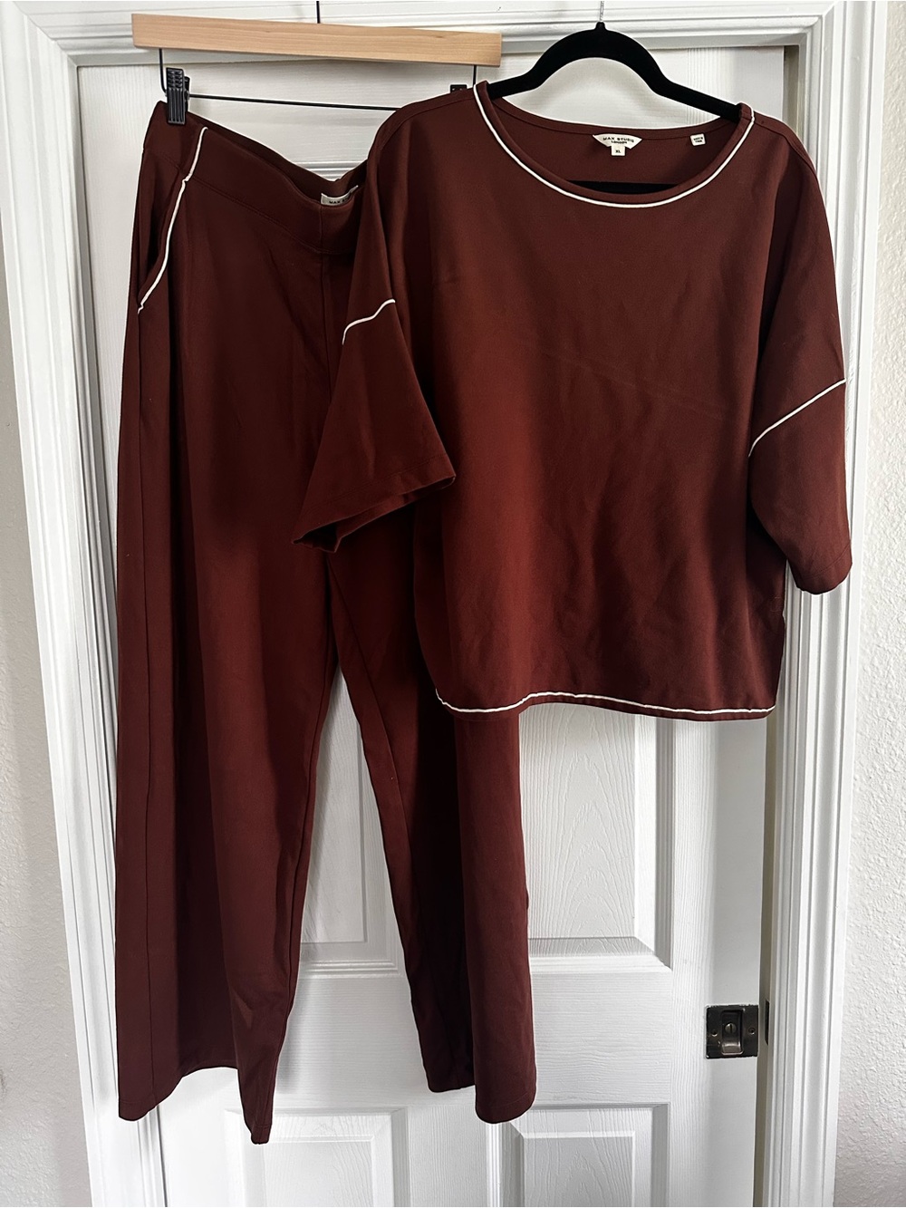Max Studio Chocolate Brown Top & Pants Set